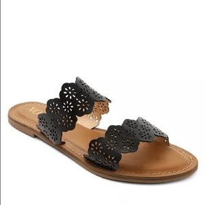 XOXO footwear Spring 202 Black Ramsey